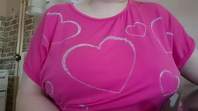 AalinnaK online show from November 8, 2025, 1:00 pm