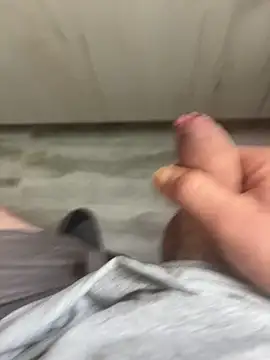 daubine46 online show from April 29, 2026, 6:06 am