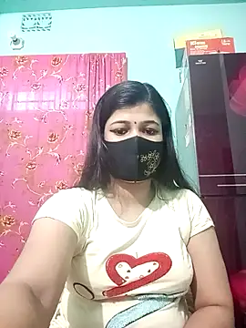 Snapshot of Sumi-roy chatting on October 21, 2025, 8:15 am Sumi-roy online show from October 21, 2025, 8:15 am