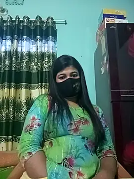 Snapshot of Sumi-roy chatting on November 18, 2025, 9:14 am Sumi-roy online show from November 18, 2025, 9:14 am