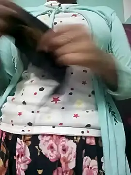 Snapshot of Sumi-roy chatting on March 26, 2026, 2:33 pm Sumi-roy online show from March 26, 2026, 2:33 pm