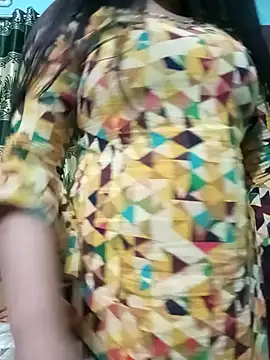 Snapshot of Sumi-roy chatting on April 5, 2026, 2:14 pm Sumi-roy online show from April 5, 2026, 2:14 pm