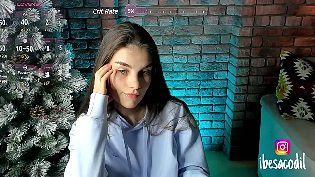 adriana allien online show from December 19, 2024, 11:46 pm