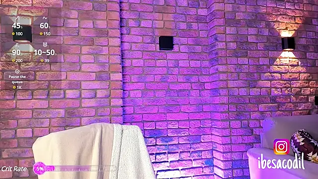 adriana allien online show from February 17, 2025, 10:47 pm