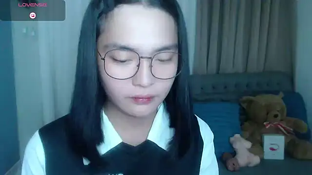 Snapshot of zhaviahale21 chatting on July 17, 2026, 1:34 am zhaviahale21 online show from July 17, 2026, 1:34 am