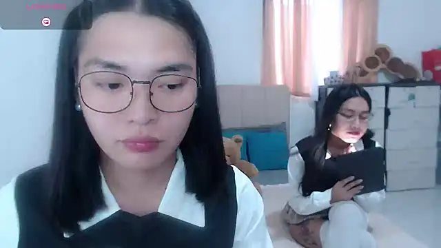 Snapshot of zhaviahale21 chatting on July 25, 2026, 7:28 am zhaviahale21 online show from July 25, 2026, 7:28 am