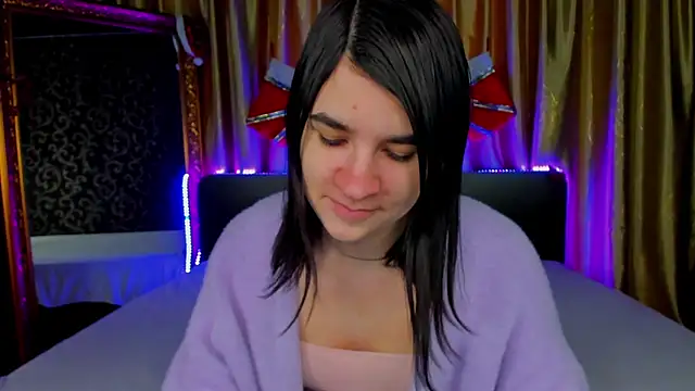  Polly Love  online show from January 18, 2026, 7:12 am