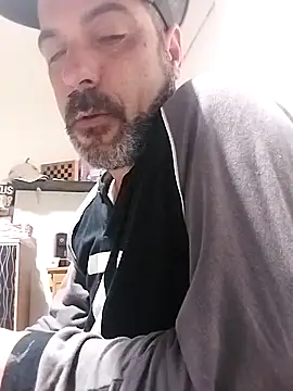 Snapshot of affascino chatting on December 23, 2025, 8:01 am affascino online show from December 23, 2025, 8:01 am