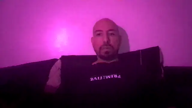 nakedtony81 online show from March 30, 2026, 6:14 am