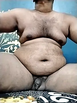 Snapshot of naughtykarthiktamilboy975 chatting on February 19, 2026, 6:26 pm naughtykarthiktamilboy975 online show from February 19, 2026, 6:26 pm