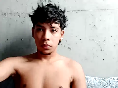 Elputas online show from September 30, 2025, 3:28 pm