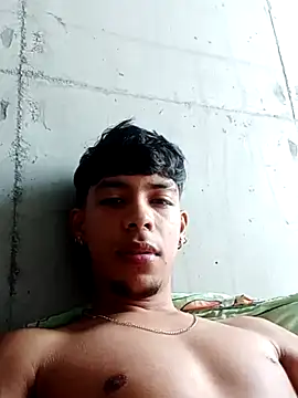 Elputas online show from October 15, 2025, 3:34 pm