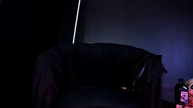 Agnes jones  online show from March 18, 2025, 12:16 am