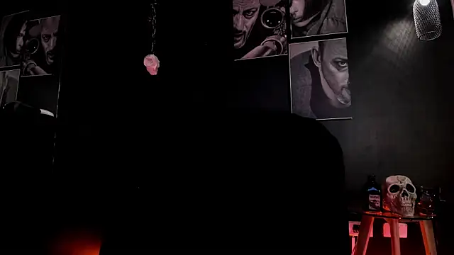 Agnes jones  online show from September 24, 2025, 10:13 pm