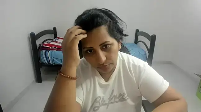 nikol sexy39 online show from January 12, 2025, 2:09 pm