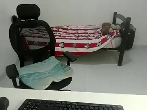 nikol sexy39 online show from February 18, 2025, 4:26 pm