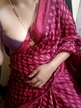 Snapshot of yourtamilcouple chatting on February 18, 2025, 3:31 am yourtamilcouple online show from February 18, 2025, 3:31 am