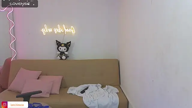 Snapshot of hina_tay chatting on February 6, 2025, 10:26 am hina tay online show from February 6, 2025, 10:26 am