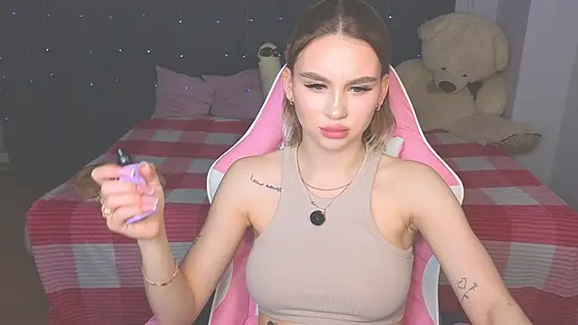 doll barbieee online show from May 17, 2026, 7:32 pm