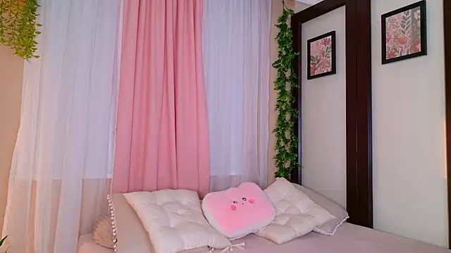 Zafiiro Blue online show from November 20, 2025, 12:11 am