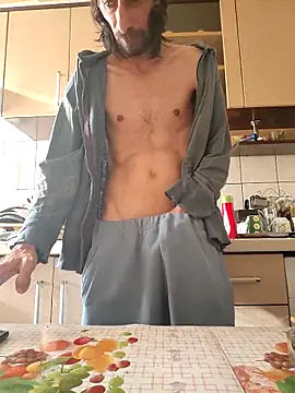 vulpe8400 online show from September 8, 2025, 2:38 pm