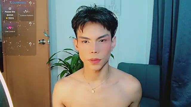 Snapshot of femboykeene chatting on May 28, 2026, 11:35 pm femboykeene online show from May 28, 2026, 11:35 pm
