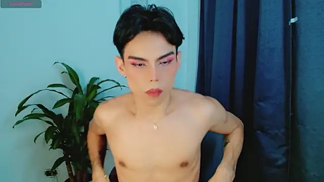 Snapshot of femboykeene chatting on May 30, 2026, 2:30 am femboykeene online show from May 30, 2026, 2:30 am