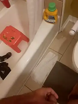 Snapshot of cryptoman1119 chatting on December 4, 2024, 1:31 pm cryptoman1119 online show from December 4, 2024, 1:31 pm