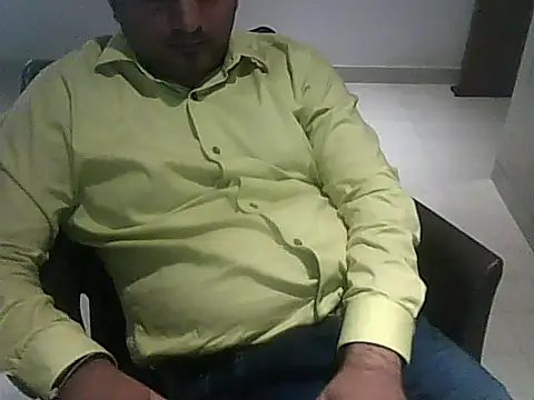 Snapshot of cryptoman1119 chatting on February 21, 2026, 11:33 am cryptoman1119 online show from February 21, 2026, 11:33 am