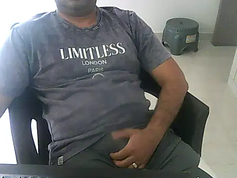 Snapshot of cryptoman1119 chatting on February 26, 2026, 7:40 am cryptoman1119 online show from February 26, 2026, 7:40 am