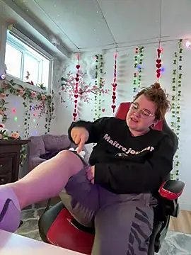 Sweetleeahxx online show from February 8, 2026, 12:41 pm