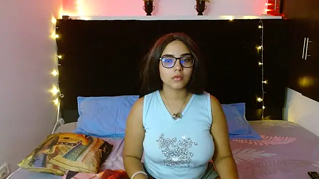 Snapshot of Miapeyton chatting on January 28, 2025, 11:49 am Miapeyton online show from January 28, 2025, 11:49 am