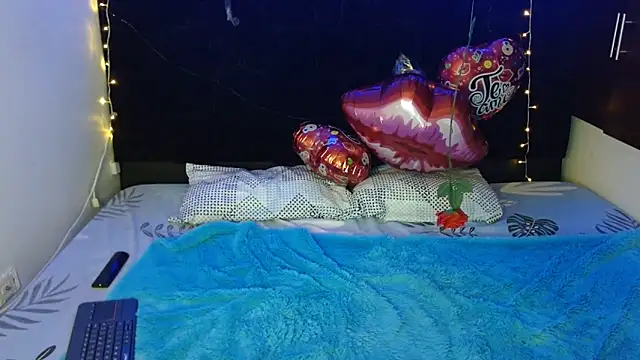 Snapshot of Miapeyton chatting on February 18, 2025, 2:06 pm Miapeyton online show from February 18, 2025, 2:06 pm