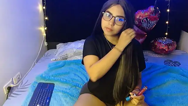 Snapshot of Miapeyton chatting on February 19, 2025, 1:28 pm Miapeyton online show from February 19, 2025, 1:28 pm