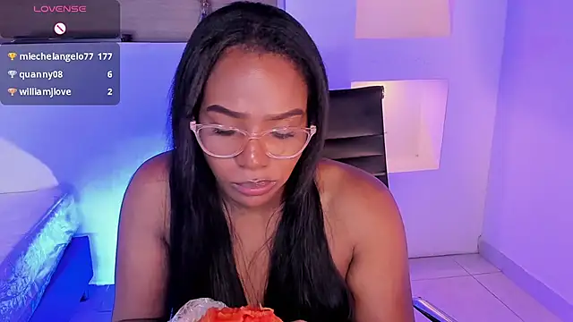 Snapshot of IvyBliss8 chatting on January 30, 2025, 6:10 pm IvyBliss8 online show from January 30, 2025, 6:10 pm