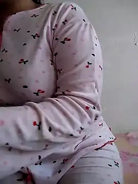 Snapshot of Dalou3a69 chatting on December 1, 2024, 4:40 pm Dalou3a69 online show from December 1, 2024, 4:40 pm