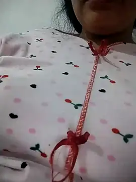 Snapshot of Dalou3a69 chatting on December 26, 2024, 7:05 pm Dalou3a69 online show from December 26, 2024, 7:05 pm