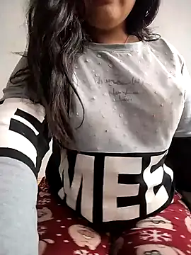 Snapshot of Dalou3a69 chatting on January 22, 2025, 8:18 am Dalou3a69 online show from January 22, 2025, 8:18 am