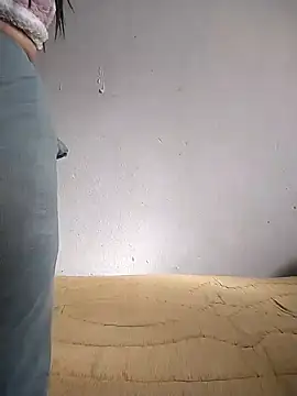 Snapshot of Dalou3a69 chatting on January 31, 2025, 10:42 am Dalou3a69 online show from January 31, 2025, 10:42 am