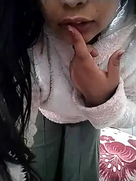 Snapshot of Dalou3a69 chatting on January 31, 2025, 3:44 pm Dalou3a69 online show from January 31, 2025, 3:44 pm