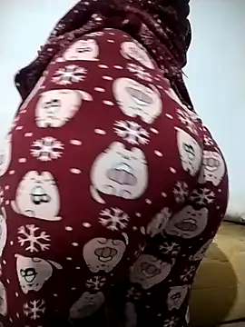 Snapshot of Dalou3a69 chatting on February 2, 2025, 7:35 pm Dalou3a69 online show from February 2, 2025, 7:35 pm