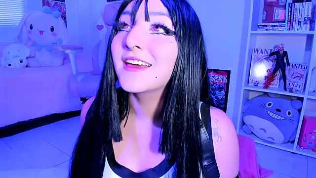 julyana  online show from February 19, 2025, 2:01 pm