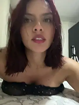Snapshot of SabrinaVega chatting on January 5, 2025, 9:25 pm SabrinaVega online show from January 5, 2025, 9:25 pm