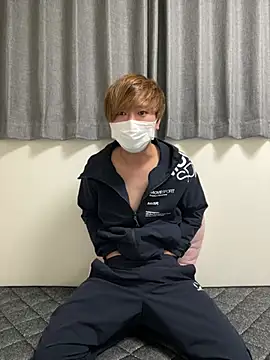 Snapshot of onimakura chatting on January 10, 2026, 11:45 am onimakura online show from January 10, 2026, 11:45 am