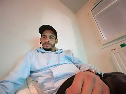 Rebeu313 online show from October 19, 2025, 11:11 am