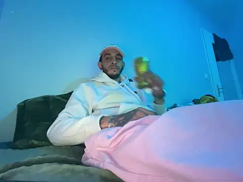 Rebeu313 online show from April 26, 2026, 9:01 pm