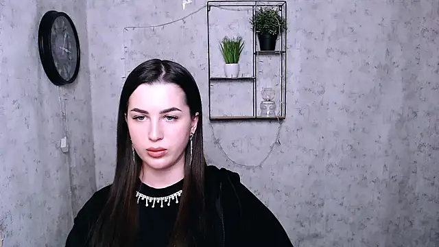 DivaKaily  online show from December 2, 2024, 11:40 pm