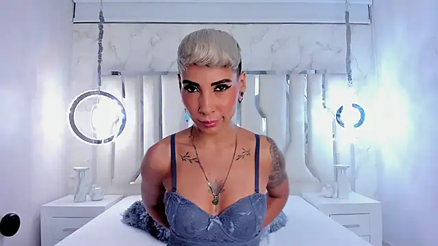 MiaMorgan  online show from February 22, 2025, 1:46 pm