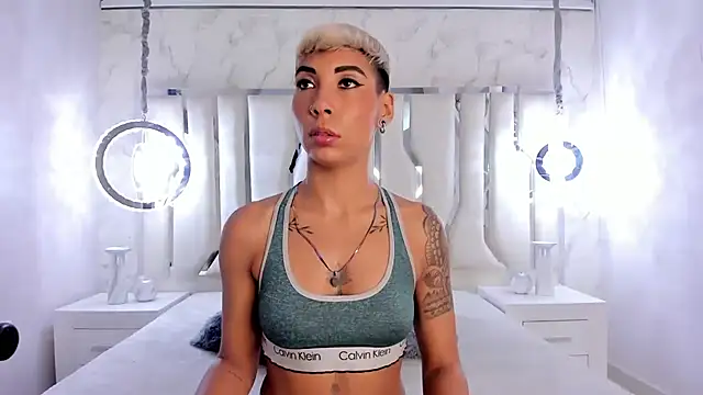 MiaMorgan  online show from February 26, 2025, 12:03 pm