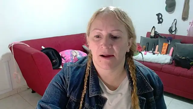 emperabigbootybigass online show from February 13, 2026, 12:12 pm